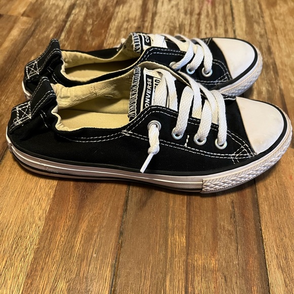 Girls converse - worn once - Picture 2 of 3